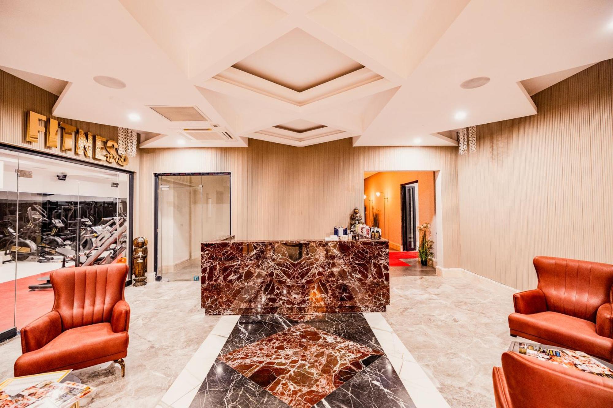 Hotell Granada Luxury Red Adult Only
